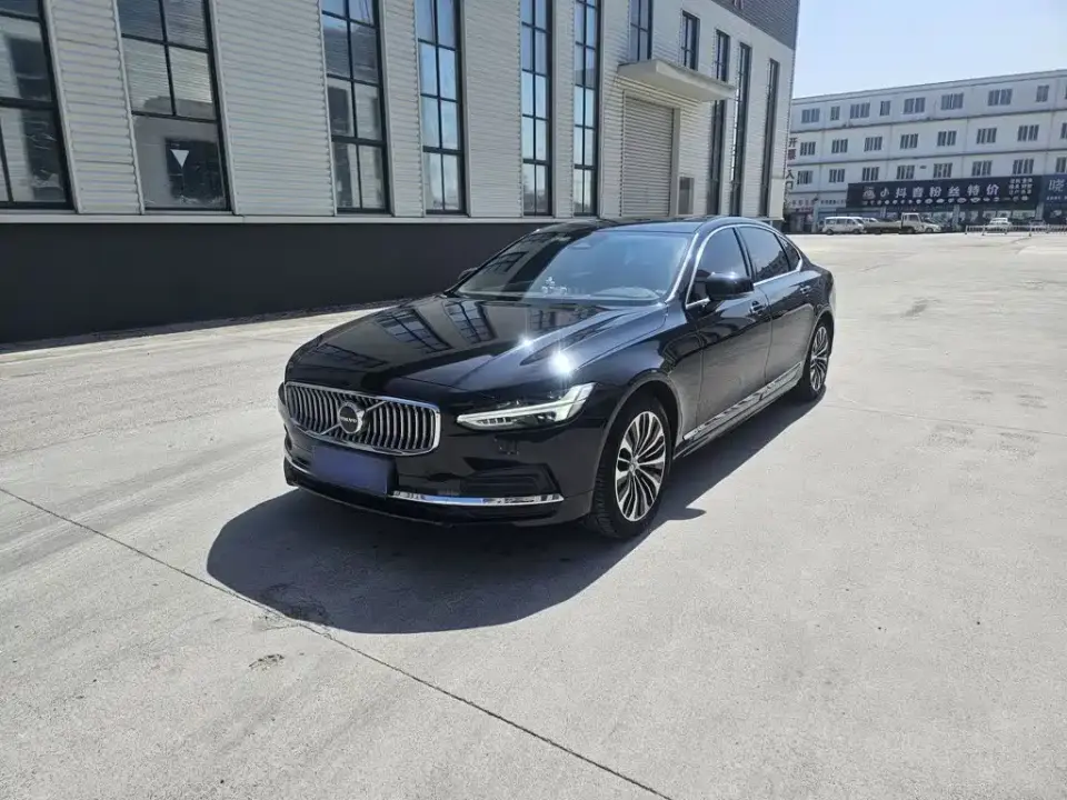 Volvo S90 B5 Intelligent Comfort Luxury Edition 2022