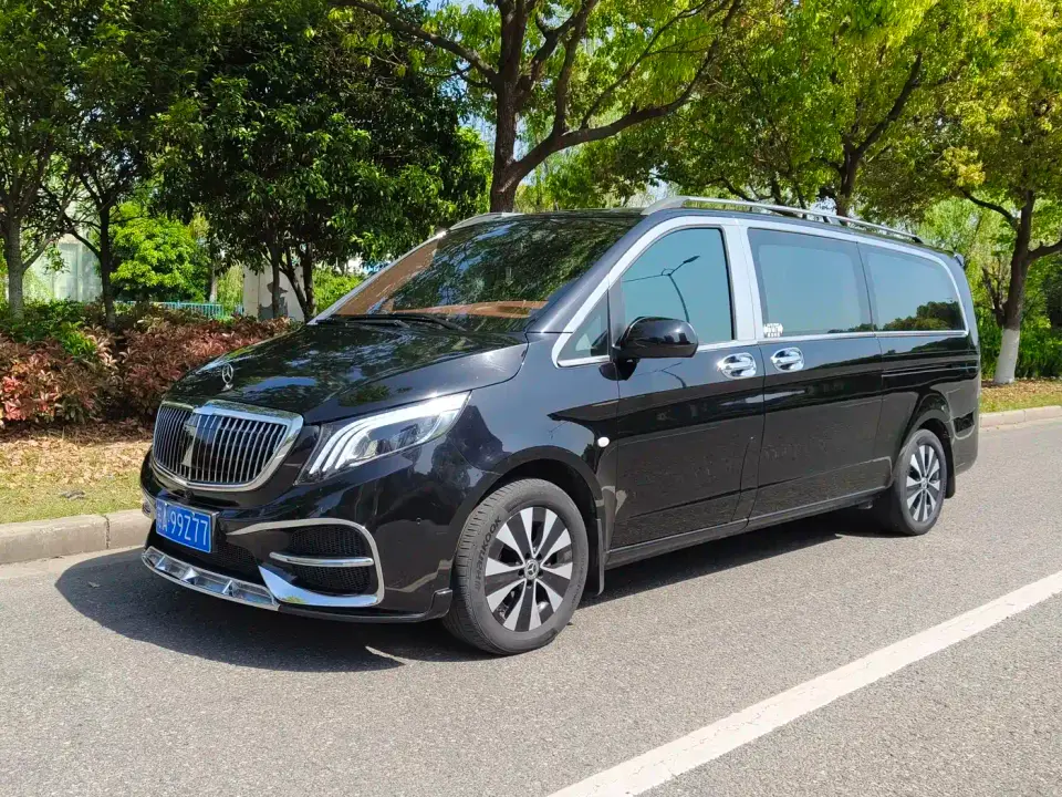 Mercedes-Benz Vito 2.0T Business Edition 7-seater 2022