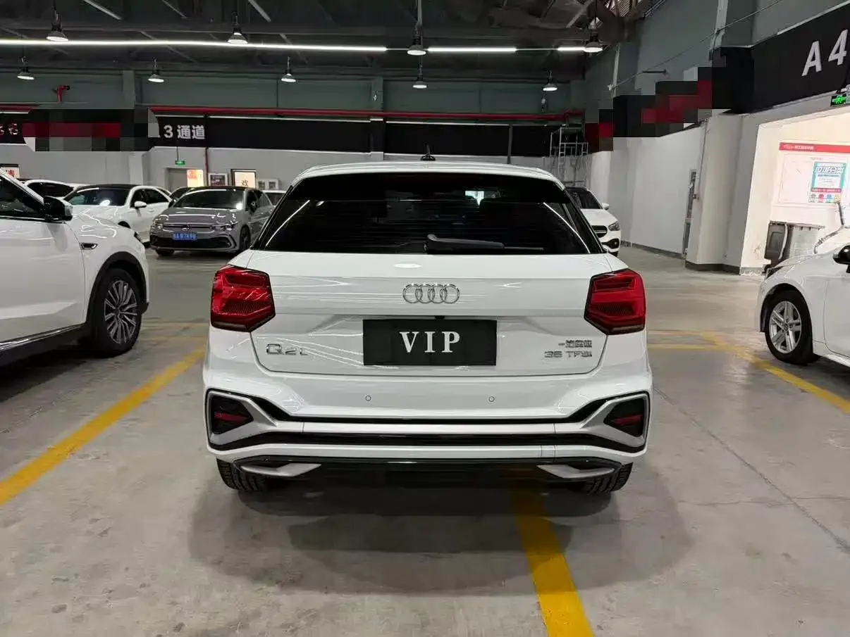 Audi Q2L 35 TFSI Progressive Dynamic 2023 — фото 10