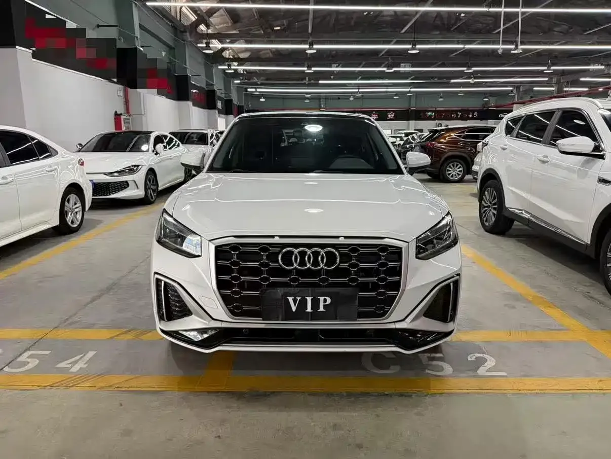 Audi Q2L 35 TFSI Progressive Dynamic 2023 — фото 2