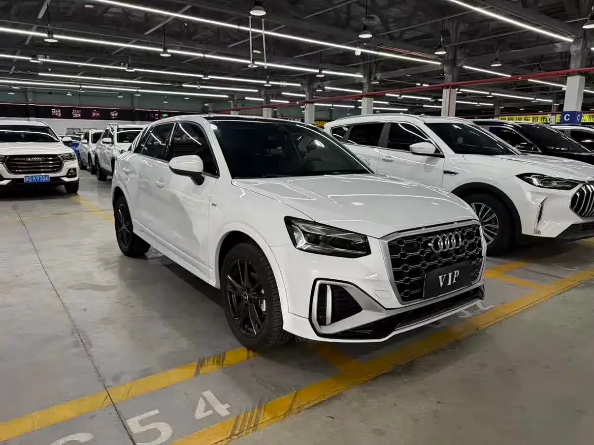 Audi Q2L 35 TFSI Progressive Dynamic 2023 — фото 3