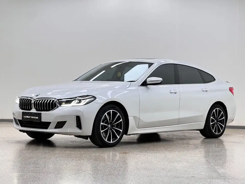 BMW 6 Series GT 630i Luxury Design Package 2021
