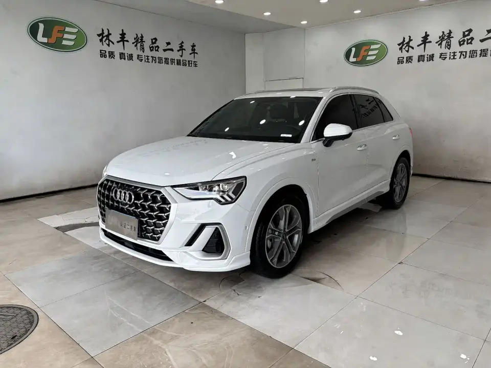 Audi Q3 quattro 45th Anniversary Edition 40TFSI Fashion Dynamic 2025