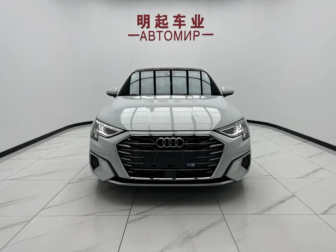 Audi A3 Model Sportback 35 TFSI Luxury Elegance 2023 — фото 2