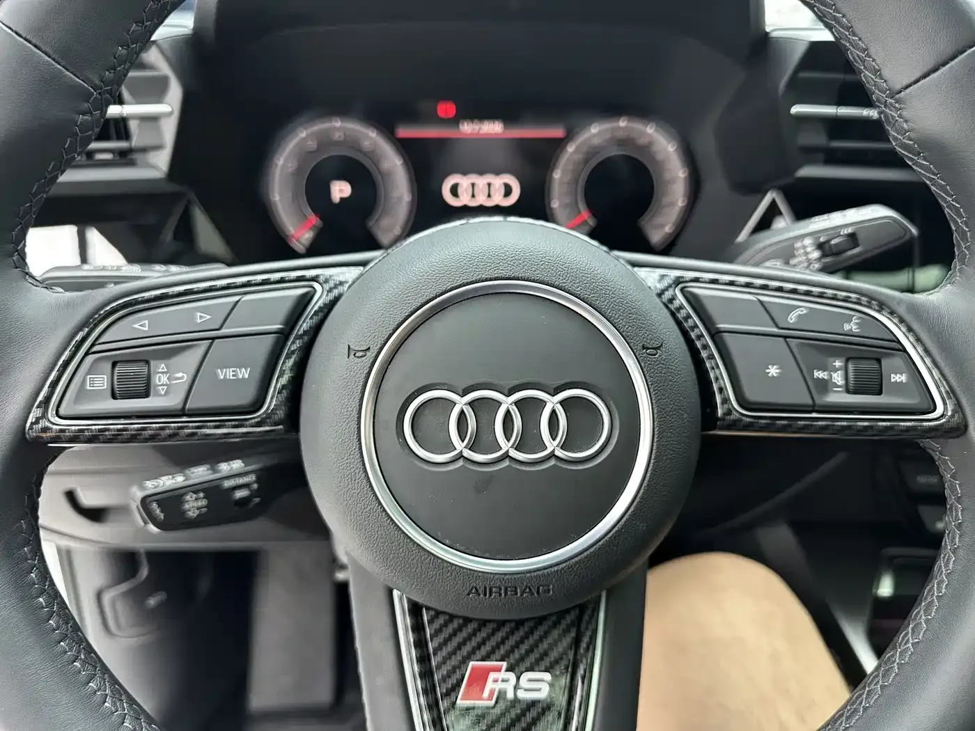 Audi A3 Model Sportback 35 TFSI Luxury Elegance 2023 — фото 13