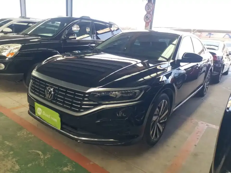 Volkswagen Passat 330TSI Elite Edition 2022