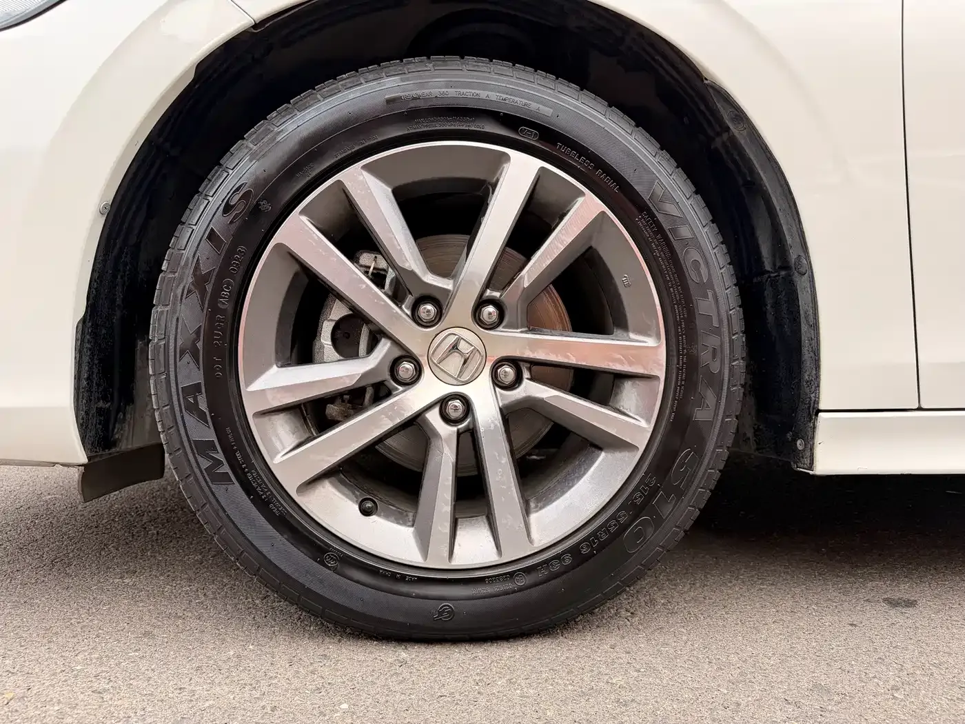 Honda Civic 180TURBO CVT Premium Edition 2024 — фото 21