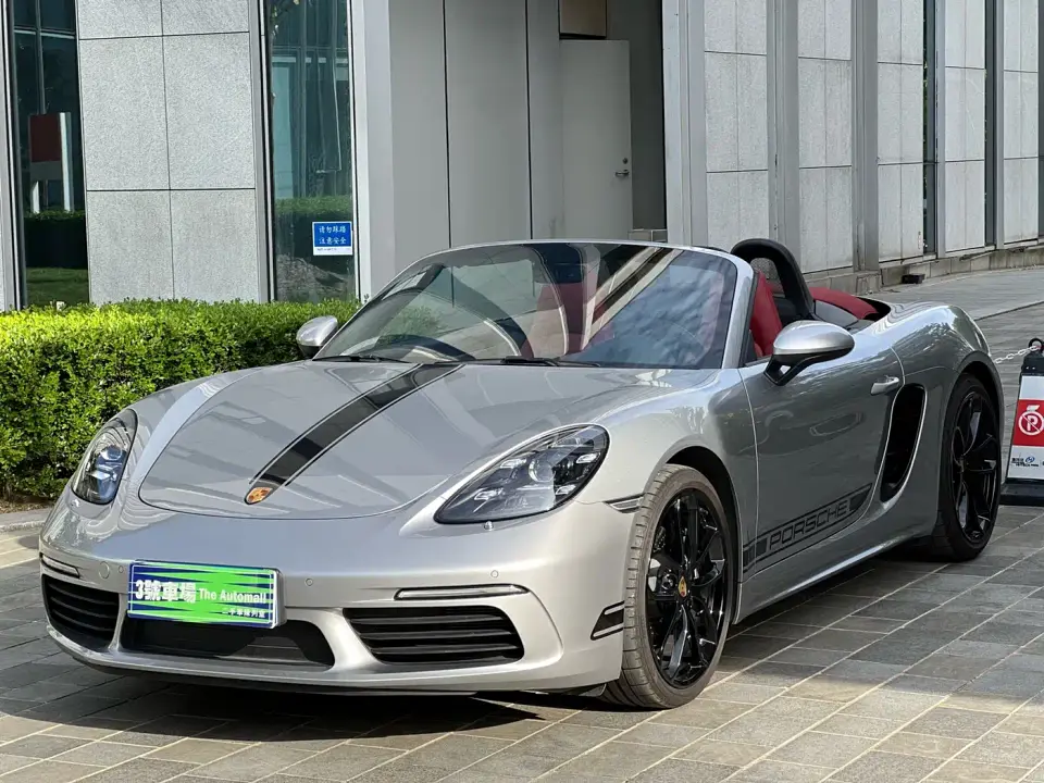 Porsche 718 Boxster Style Edition 2.0T 2023