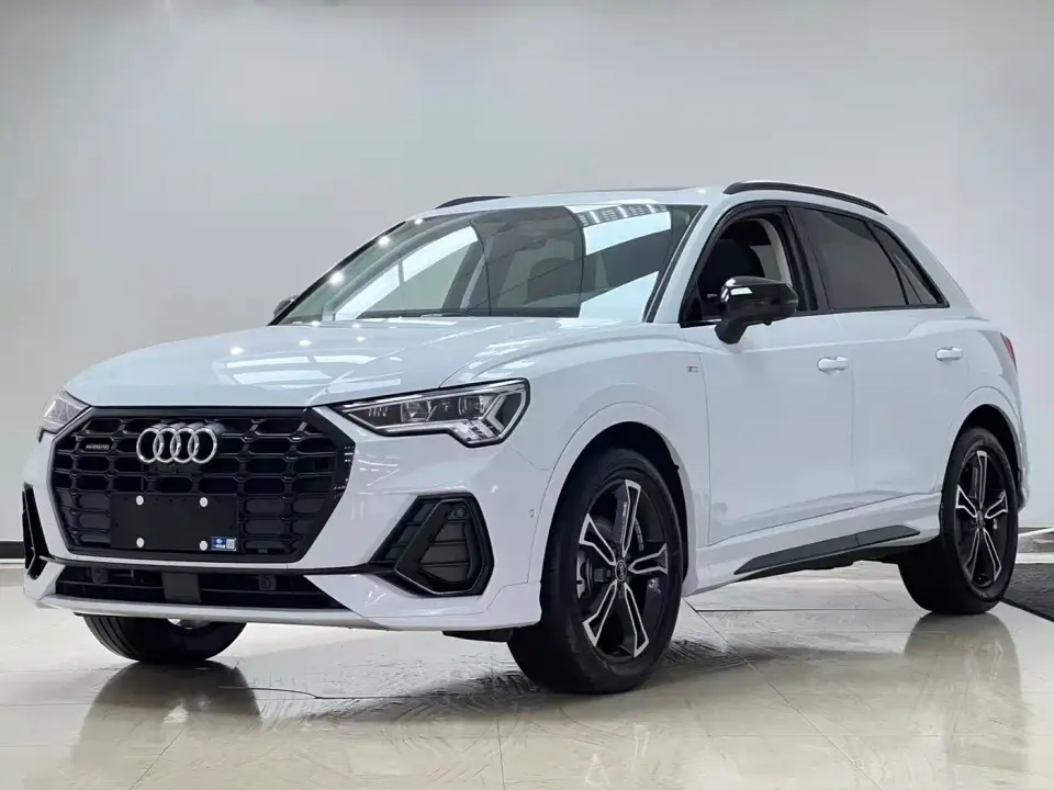 Audi Q3 35 TFSI Fashion Dynamic 2022
