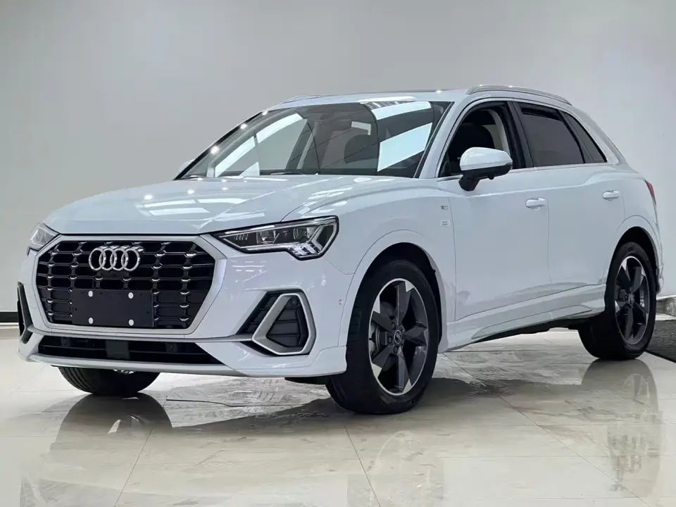 Audi Q3 35 TFSI Fashion Dynamic 2022