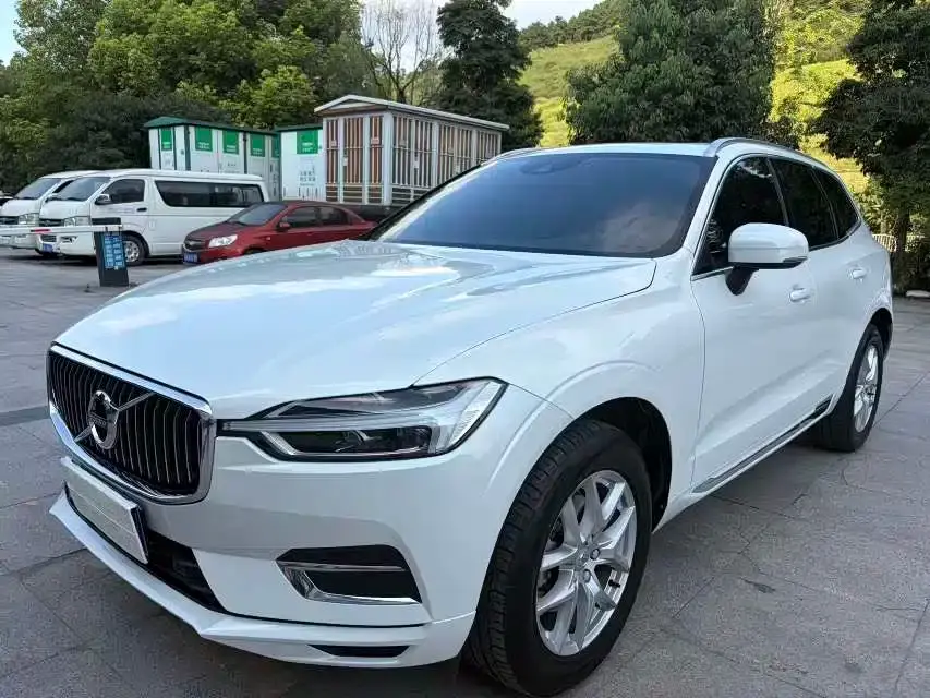 Volvo XC60 T5 4WD Intelligent Comfort Luxury Edition 2020