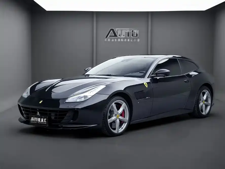 Ferrari GTC4Lusso 3.9T V8 2019