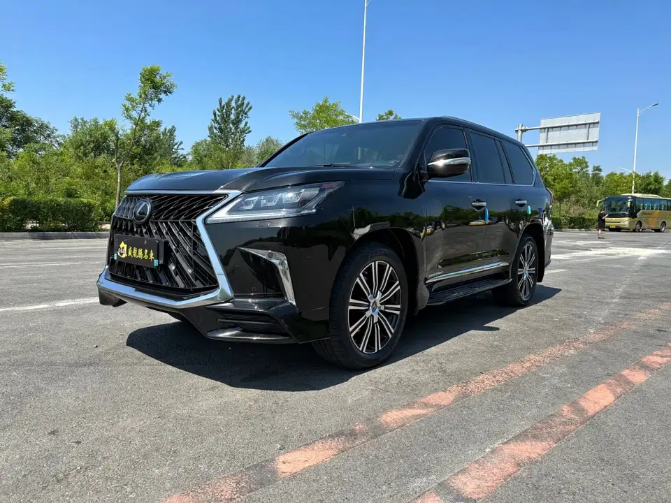 Lexus LX 570 Peak Special Edition 2020