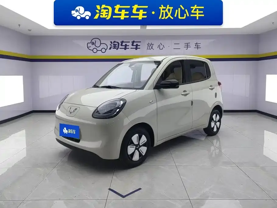 Wuling Motors Hongguang MINIEV 4-Door Advanced 2026