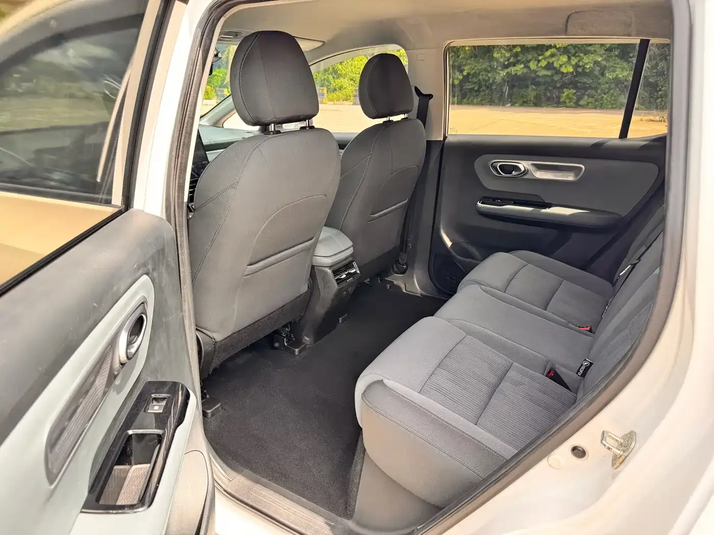 Aion Y Plus 510 Executive Enjoyment Edition 58.9kWh 2025 — фото 7