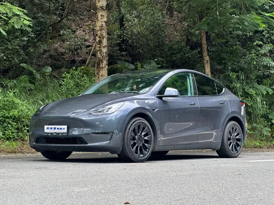 Tesla Model Y Facelift Long Range All-Wheel Drive Version 2023