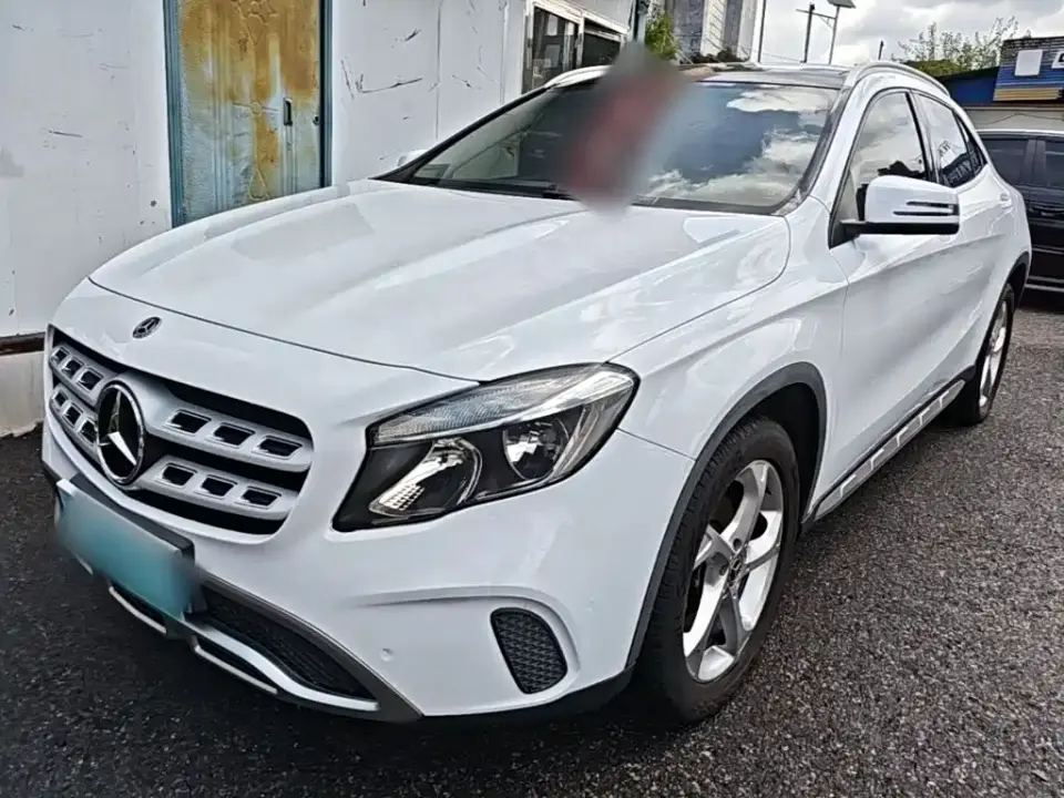 Mercedes-Benz GLA-Class GLA 200 Dynamic 2019