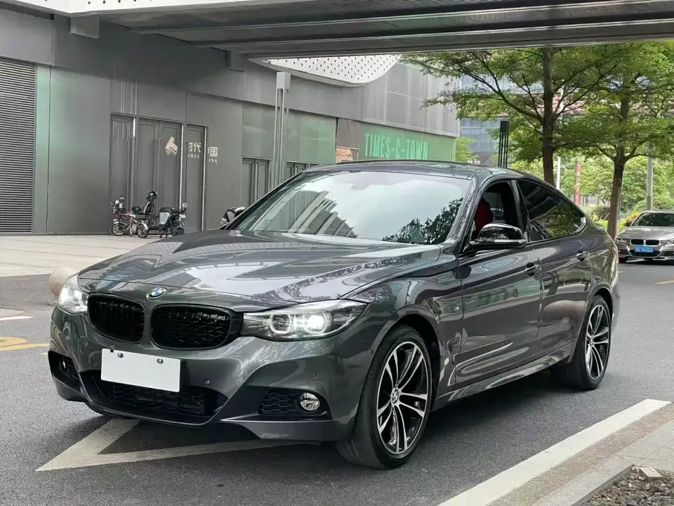BMW 3 Series GT 330i xDrive M Sport Black Night Edition 2020