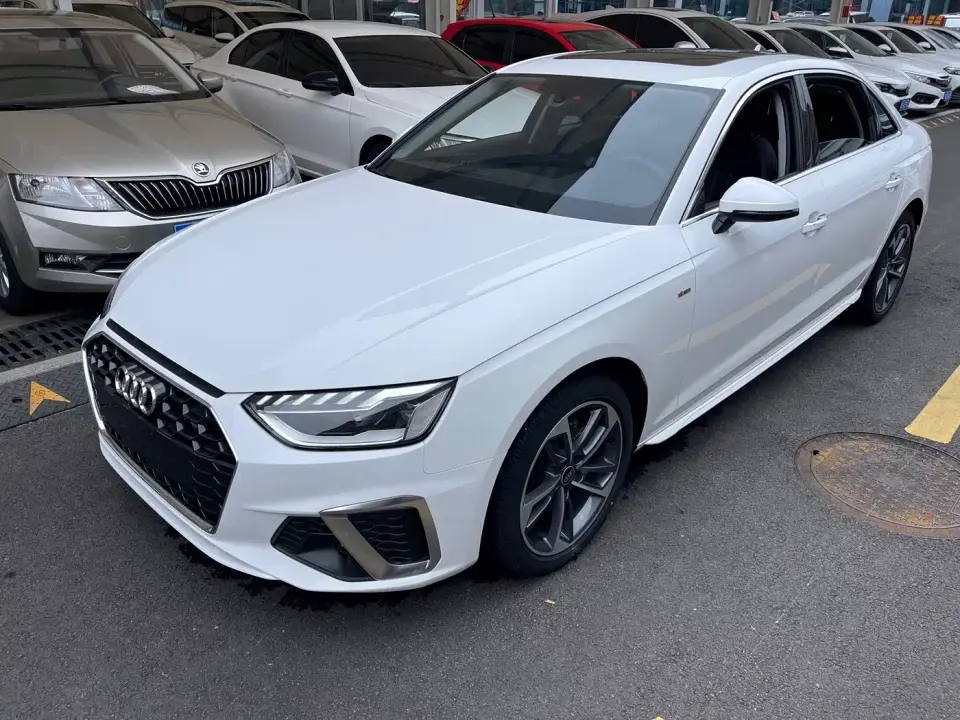 Audi A4L 40 TFSI Fashion Dynamic 2024
