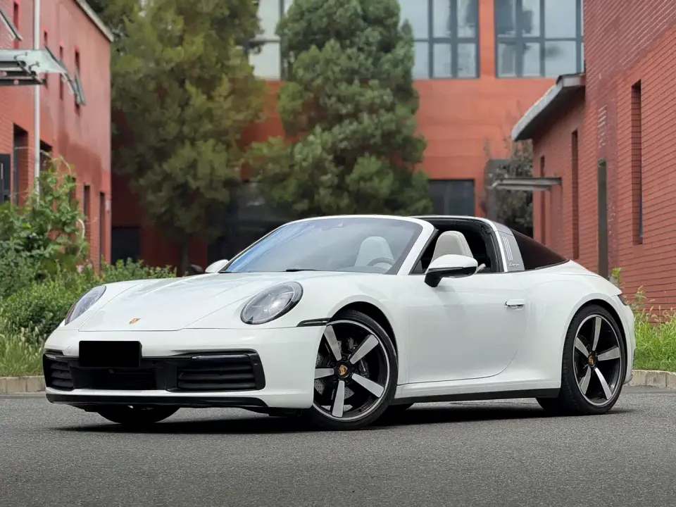 Porsche 911 Targa 4 3.0T 2023