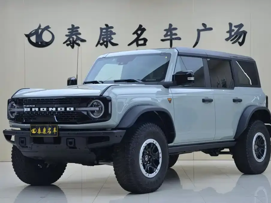 Ford Bronco 2.3T Badlands 2026