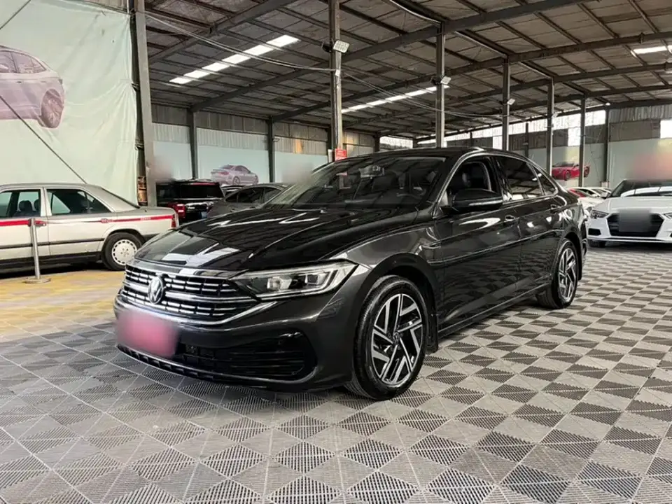 Volkswagen Sagitar 300TSI DSG Surpassing Edition 2023