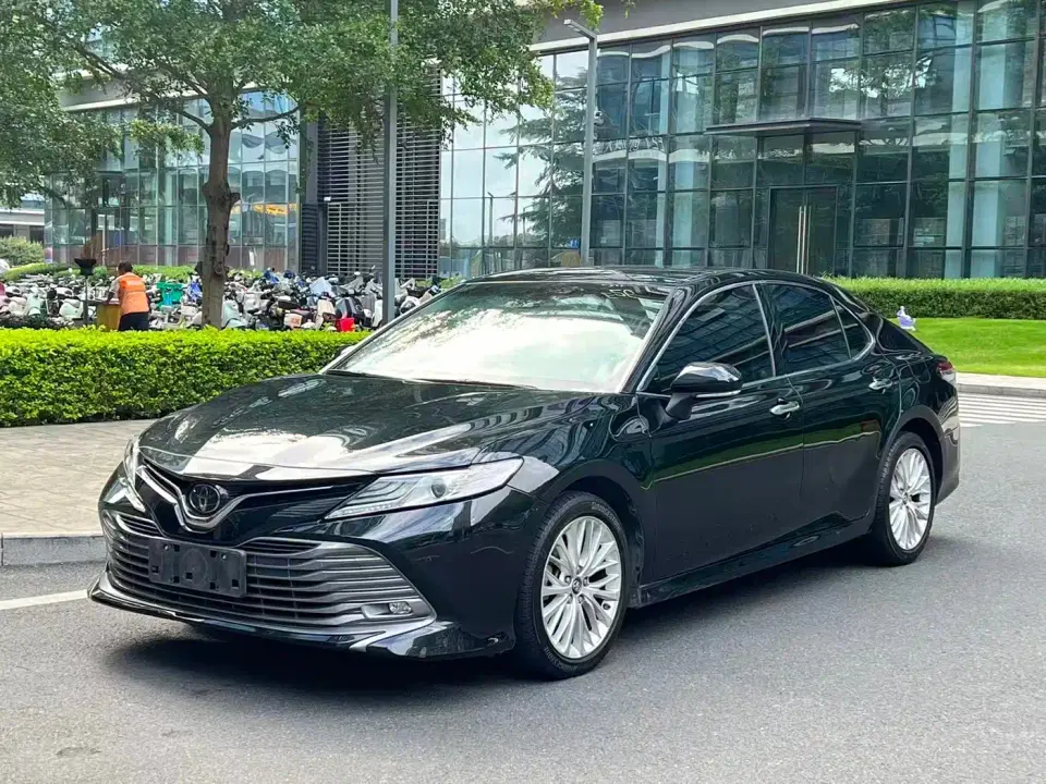 Toyota Camry 2.5G Luxury (China V) 2020