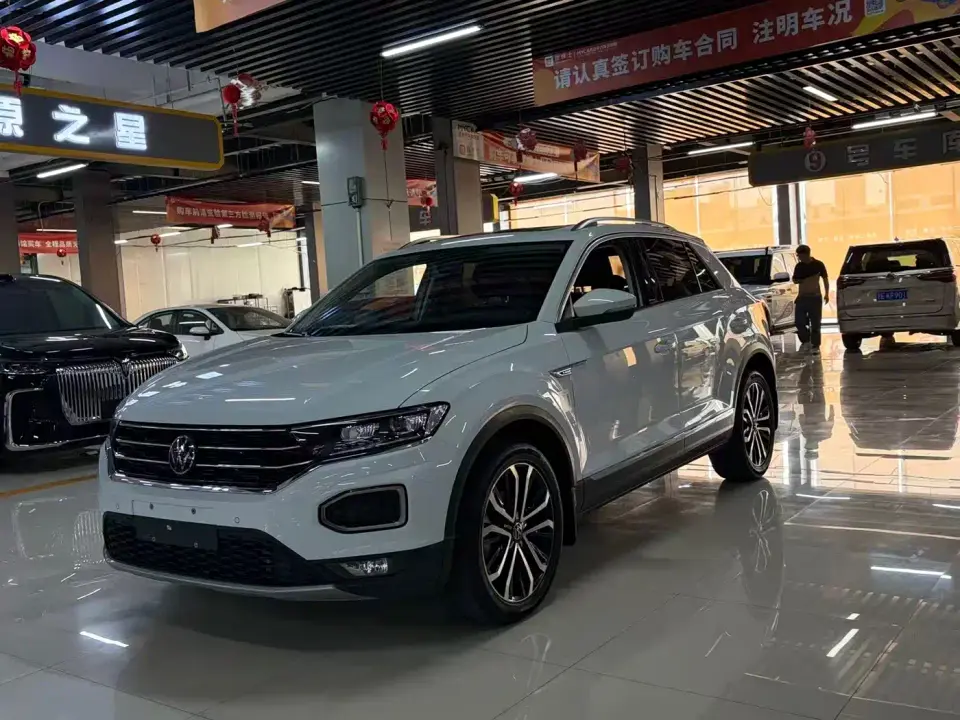 Volkswagen T-ROC 280TSI DSG 2WD Comfort PLUS 2023