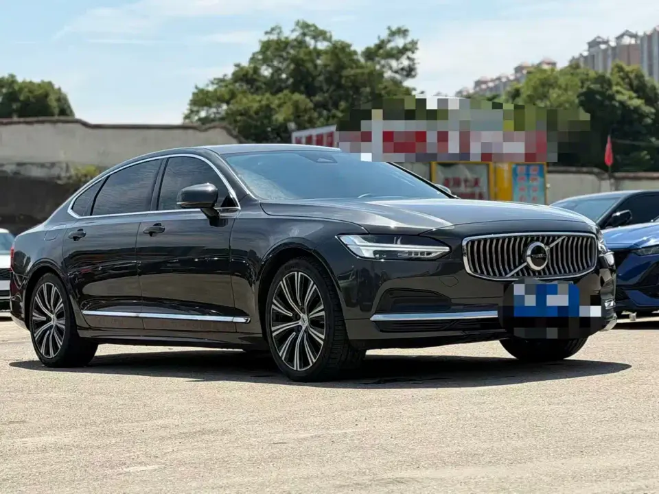 Volvo S90 B5 Inscription Luxury Edition 2024