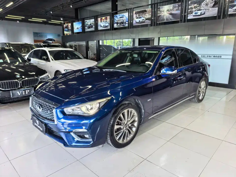 Infiniti Q50L 2.0T Premium Edition (China VI) 2019