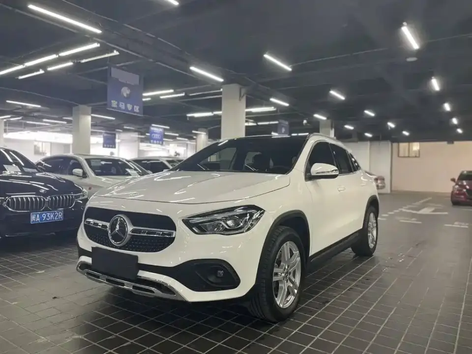 Mercedes-Benz GLA-Class Facelift GLA 200 2022