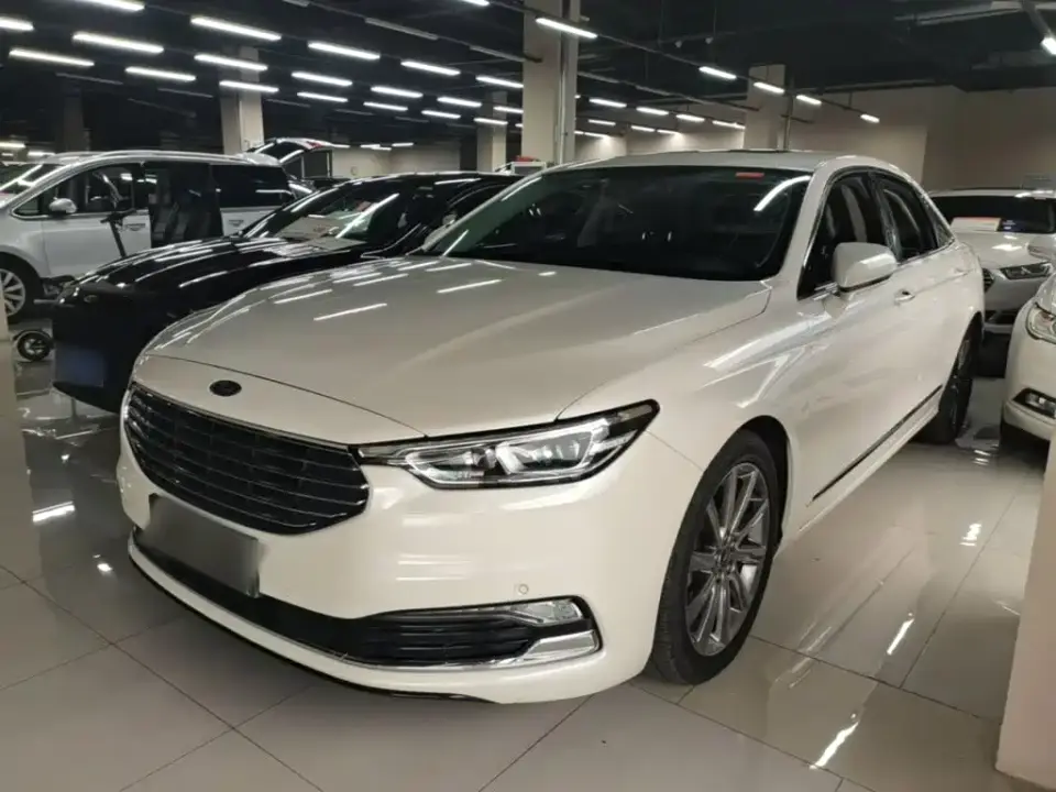 Ford Taurus EcoBoost 245 Premium Edition 2020