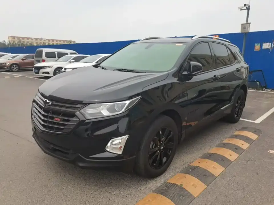 Chevrolet Equinox RS 550T Automatic 4WD Pioneer Edition 2019