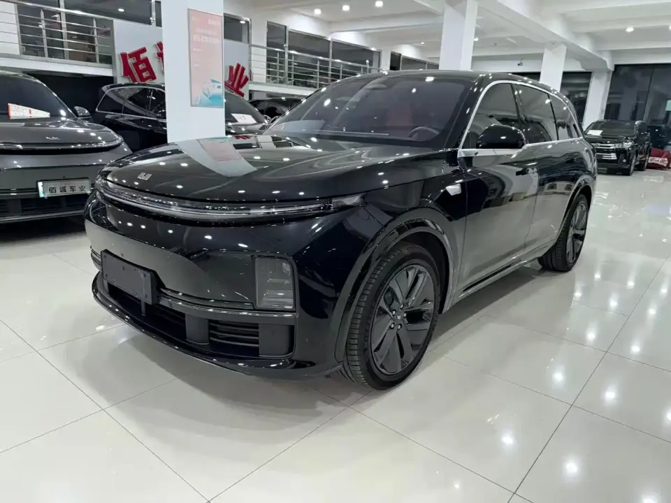 Li Auto L7 Pro 2025