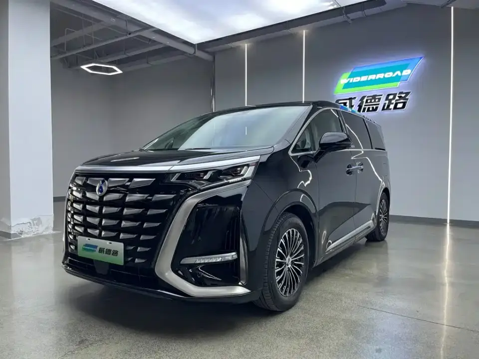Denza D9 DM-i 970 AWD Flagship 2023
