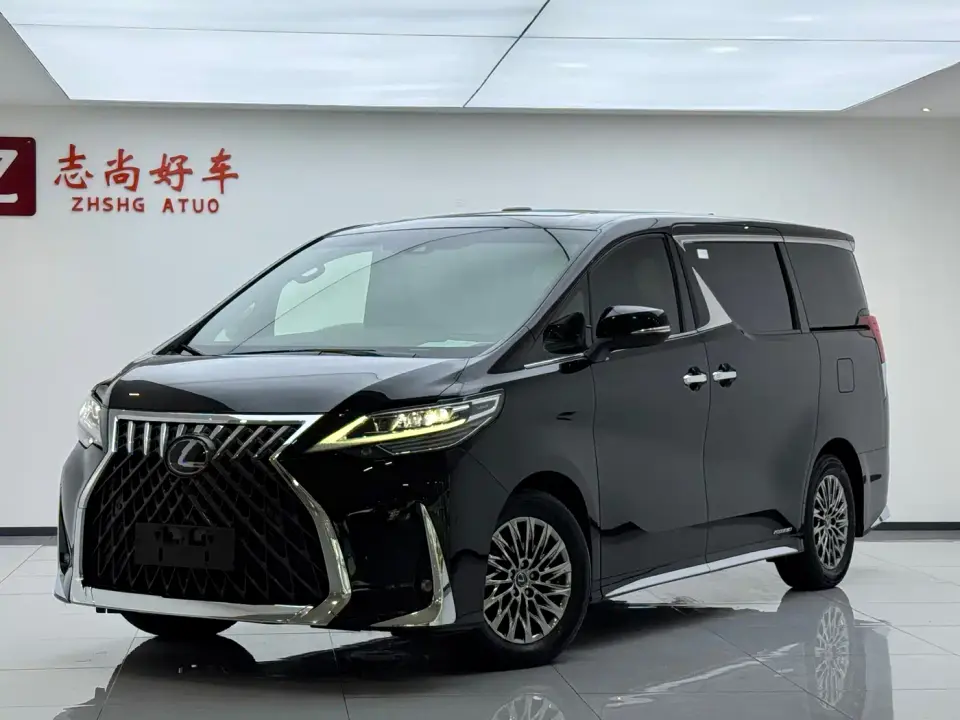 Lexus LM 300h Seven-Seater Elegance Edition 2023