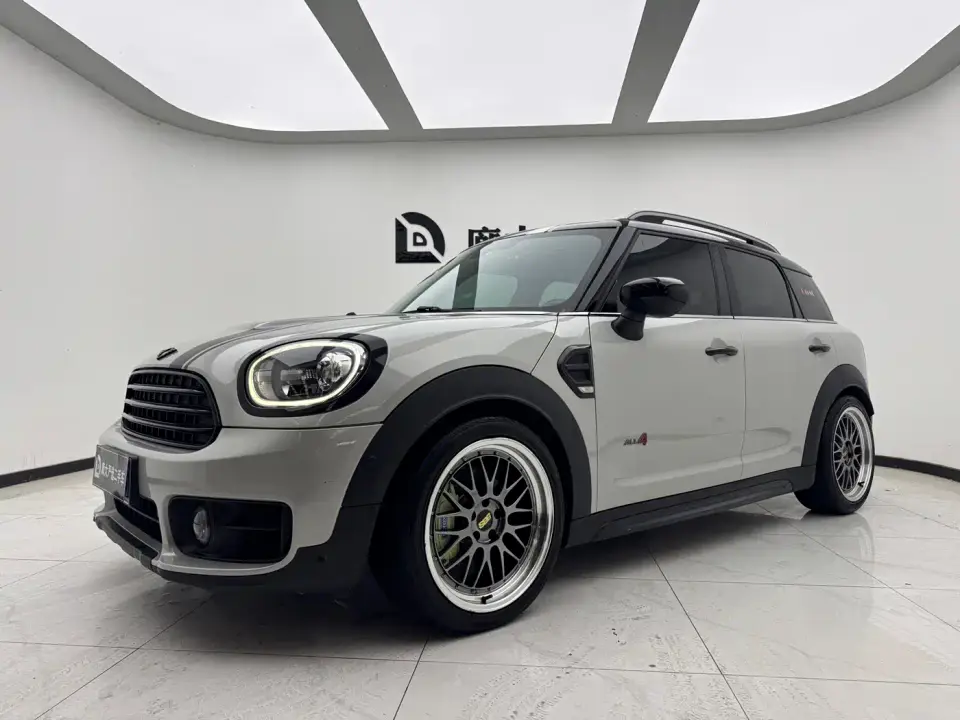 Mini COUNTRYMAN 1.5T COOPER ALL4 Polar Edition 2020