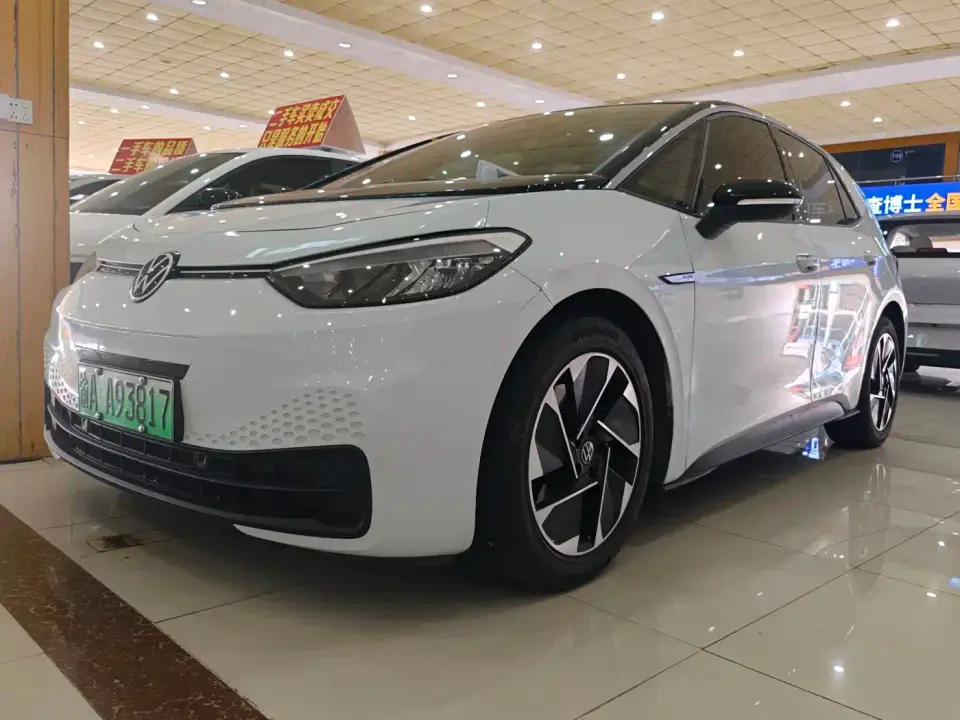 Volkswagen ID.3 Outstanding Edition 2024