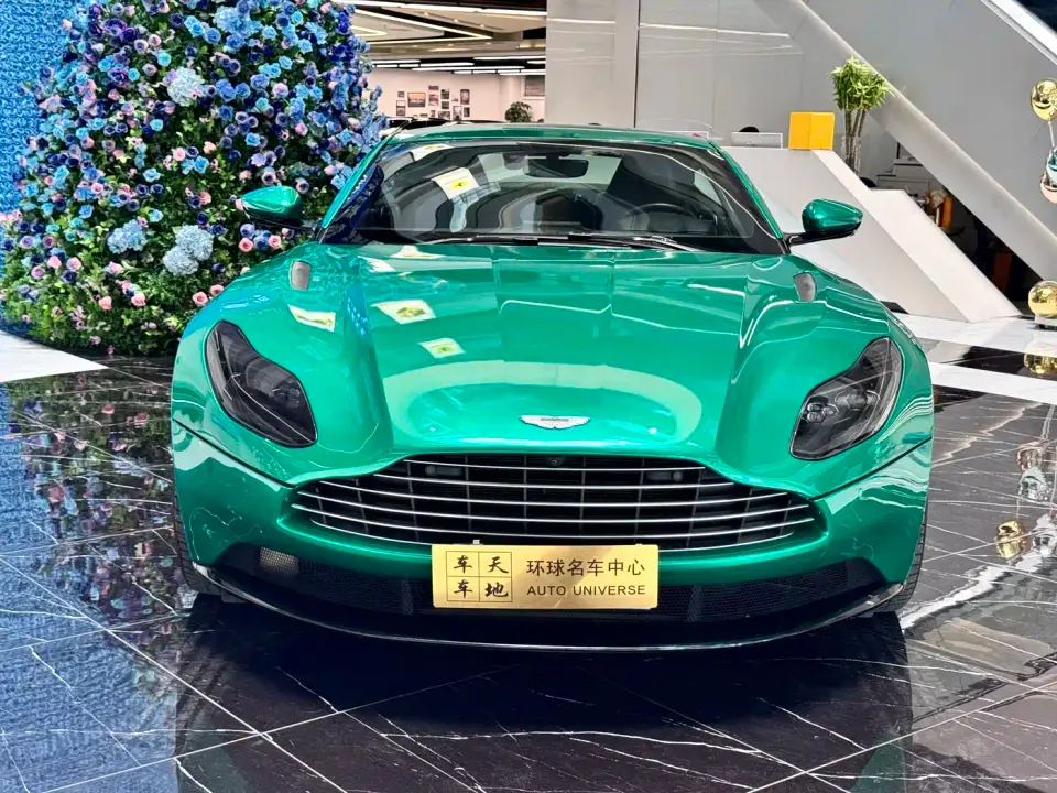 Aston Martin DB11 Model 4.0T V8 Coupe 2019