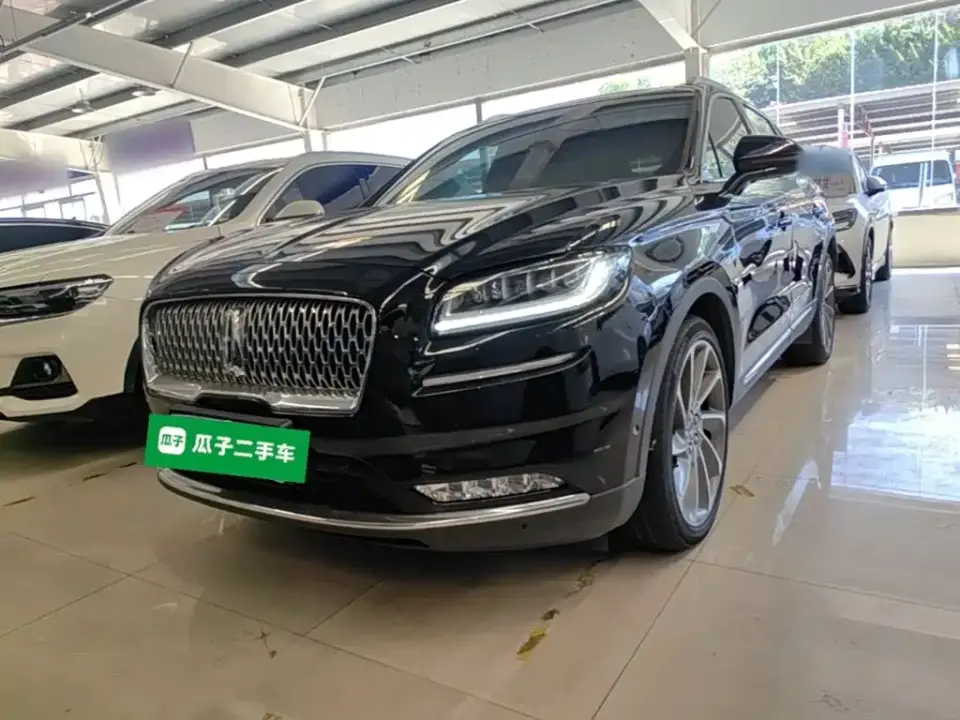 Lincoln Nautilus 2.7T 4WD Elegance Edition 2022