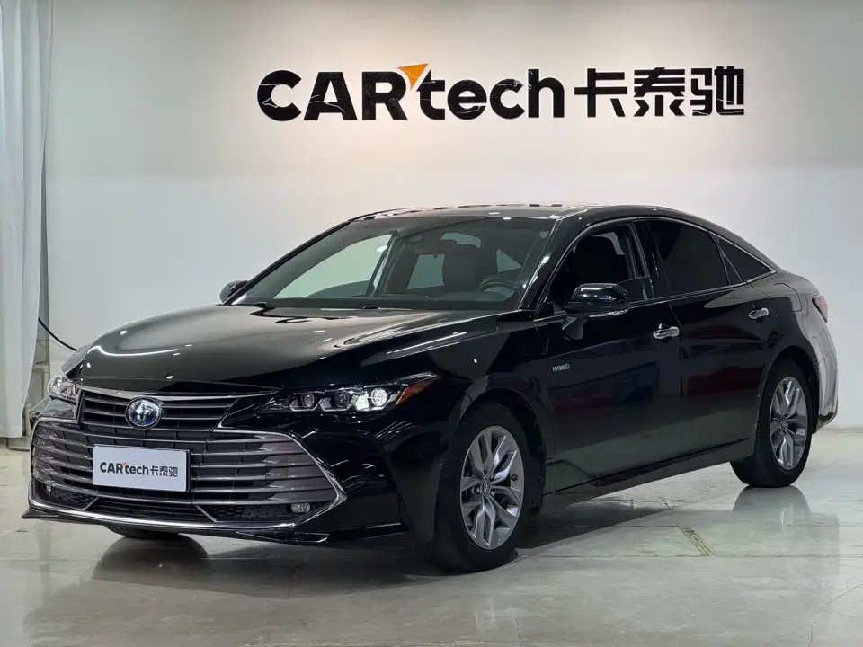Toyota Avalon Hybrid 2.5L Luxury Edition China VI 2021