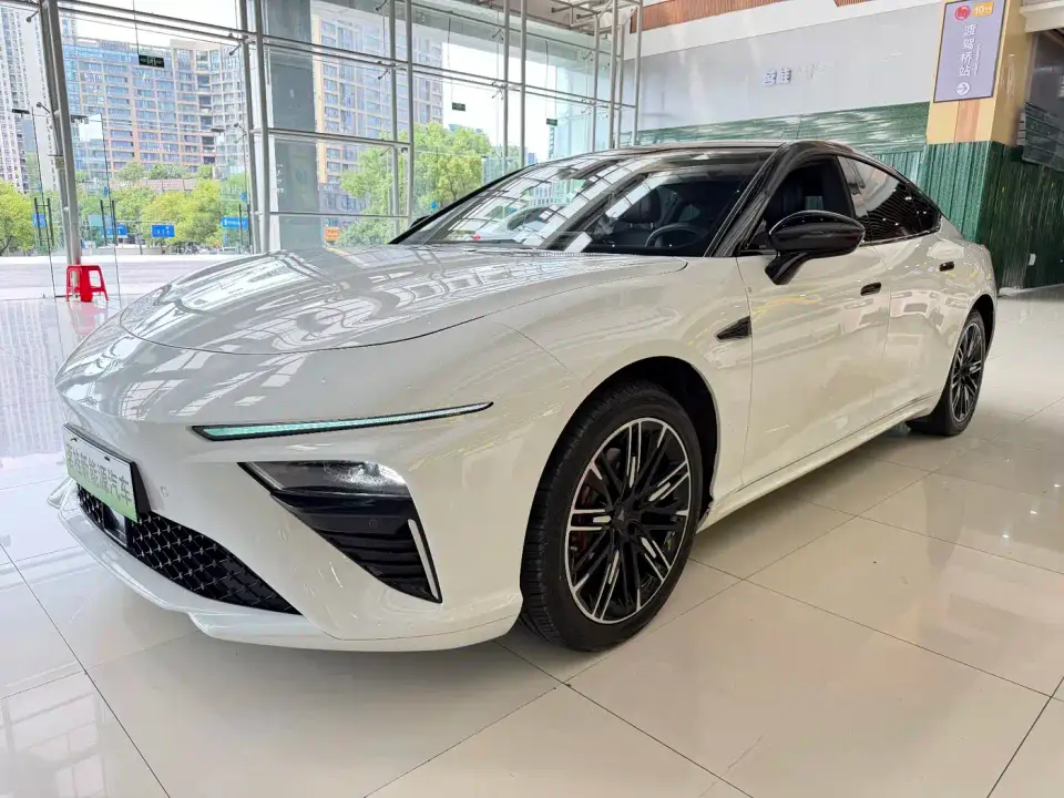 Neta Nezha S Model Range Extender 1060 Lite 2023