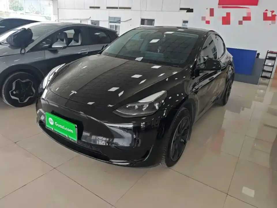 Tesla Model Y Facelift Rear-Wheel Drive Version 2023