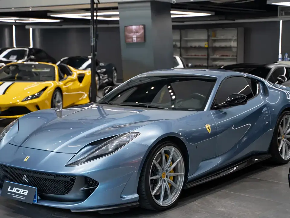 Ferrari 812 6.5L Superfast 2019