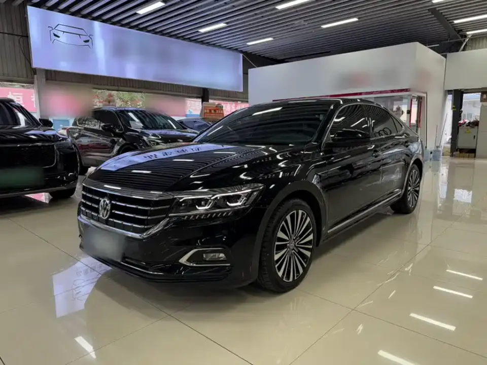 Volkswagen Passat 330TSI Premium Edition China V 2019