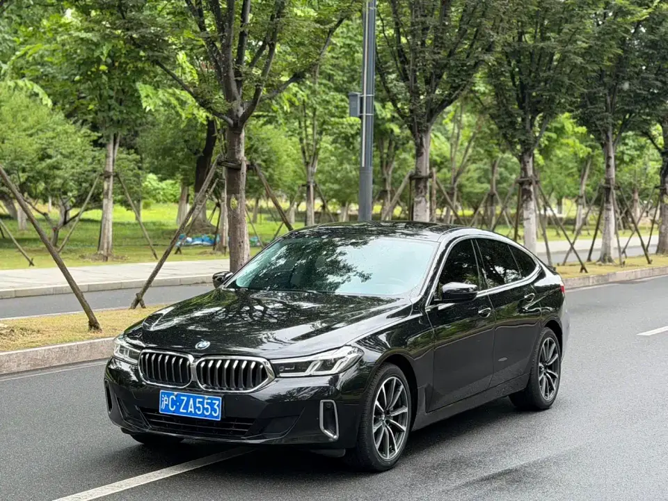 BMW 6 Series GT 630i Luxury Design Package 2021