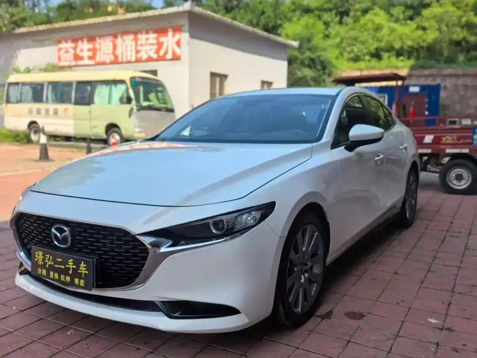 Mazda Mazda3 Axela 2.0L Automatic Quality Glamour 2021
