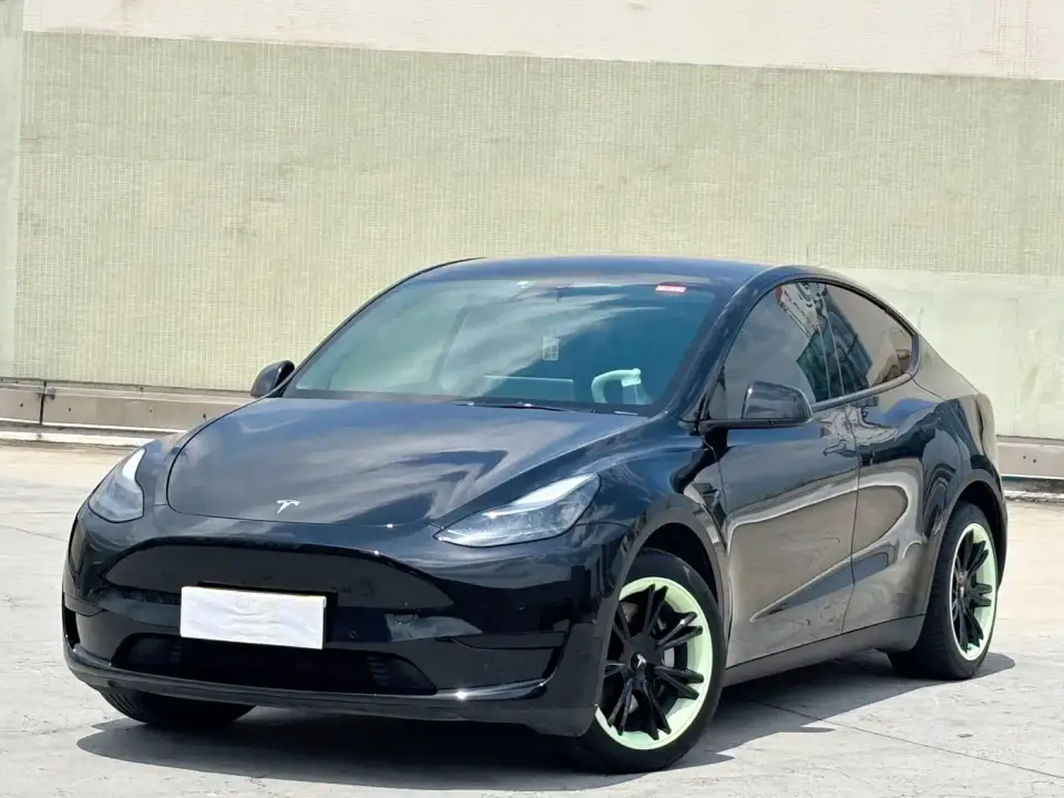 Tesla Model Y Facelift Rear-Wheel Drive Version 2023