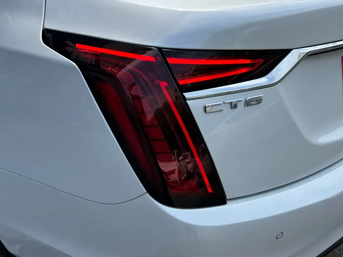 Cadillac CT6 28T Elite Model 2019 — фото 25