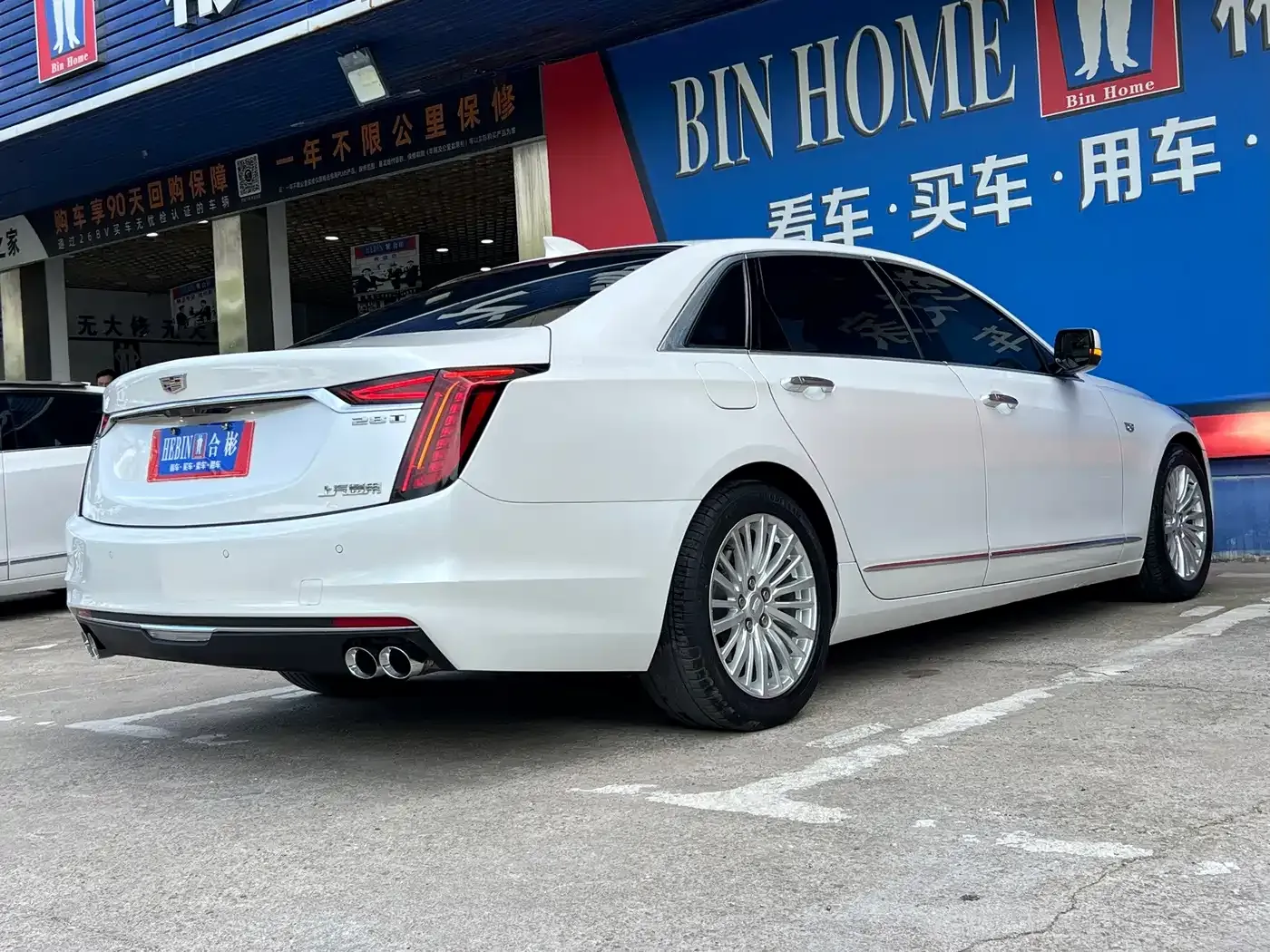 Cadillac CT6 28T Elite Model 2019 — фото 8